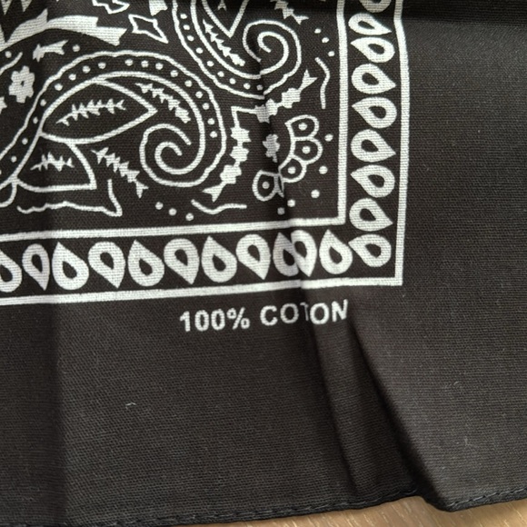 Brand New Set of Two Cotton Bandanas - Picture 3 of 7
